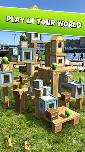 Angry Birds AR: Isle of Pigs
